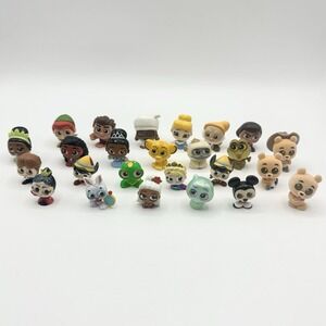 25 Disney Doorables Lot Flocked Pooh Bear Princess Elsa Turtle Queen of Hearts